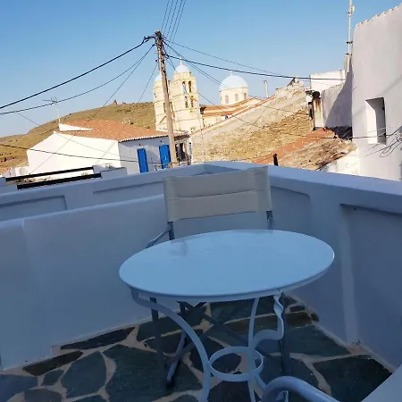 Traditional House In Dryopida Holiday home