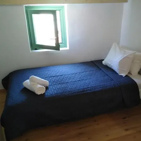 Holiday home Traditional House In Dryopida *