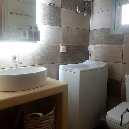 Traditional House In Dryopida Holiday home *