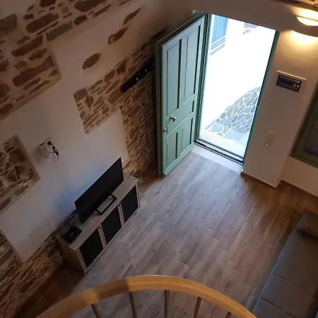 Holiday home Traditional House In Dryopida Dhriopis