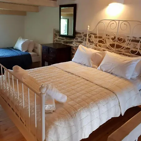 Holiday home Traditional House In Dryopida